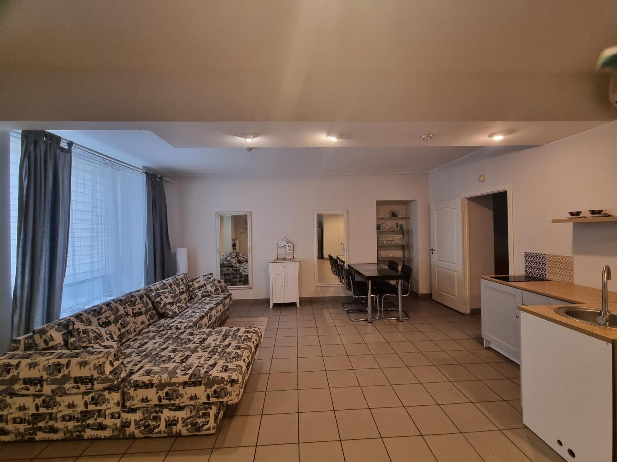 Camellia Studio Apartment & Parking รีกา ภายนอก รูปภาพ